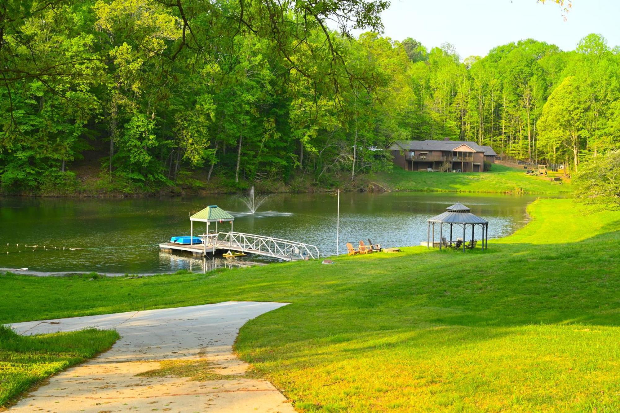 גיינסוויל Southern Home And Fishing Lake. מראה חיצוני תמונה
